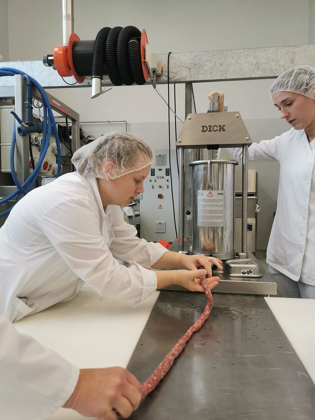 Herstellung der "Flexiwurscht"